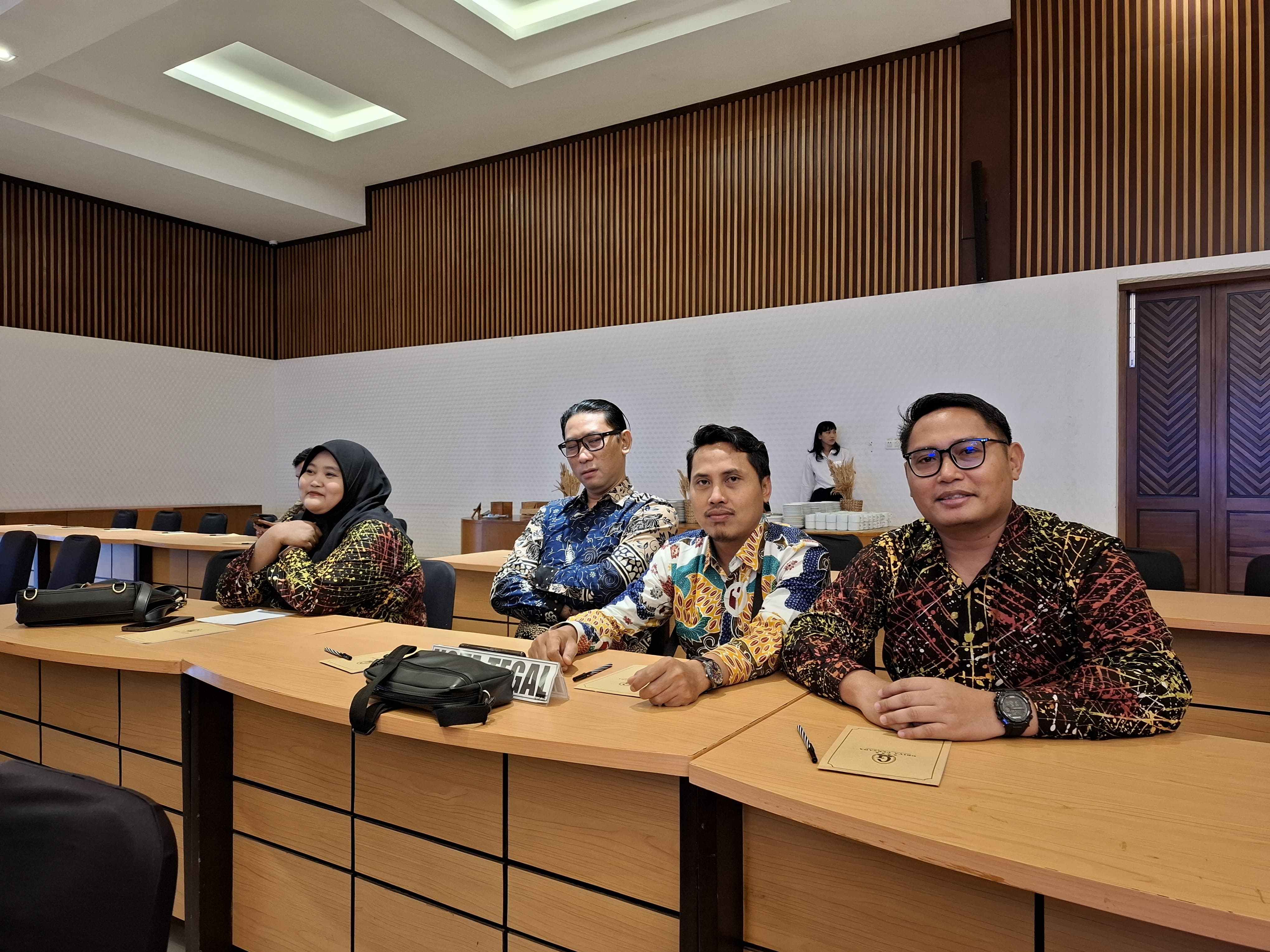 Bawaslu Kota Tegal Hadiri Evaluasi Pemilihan 