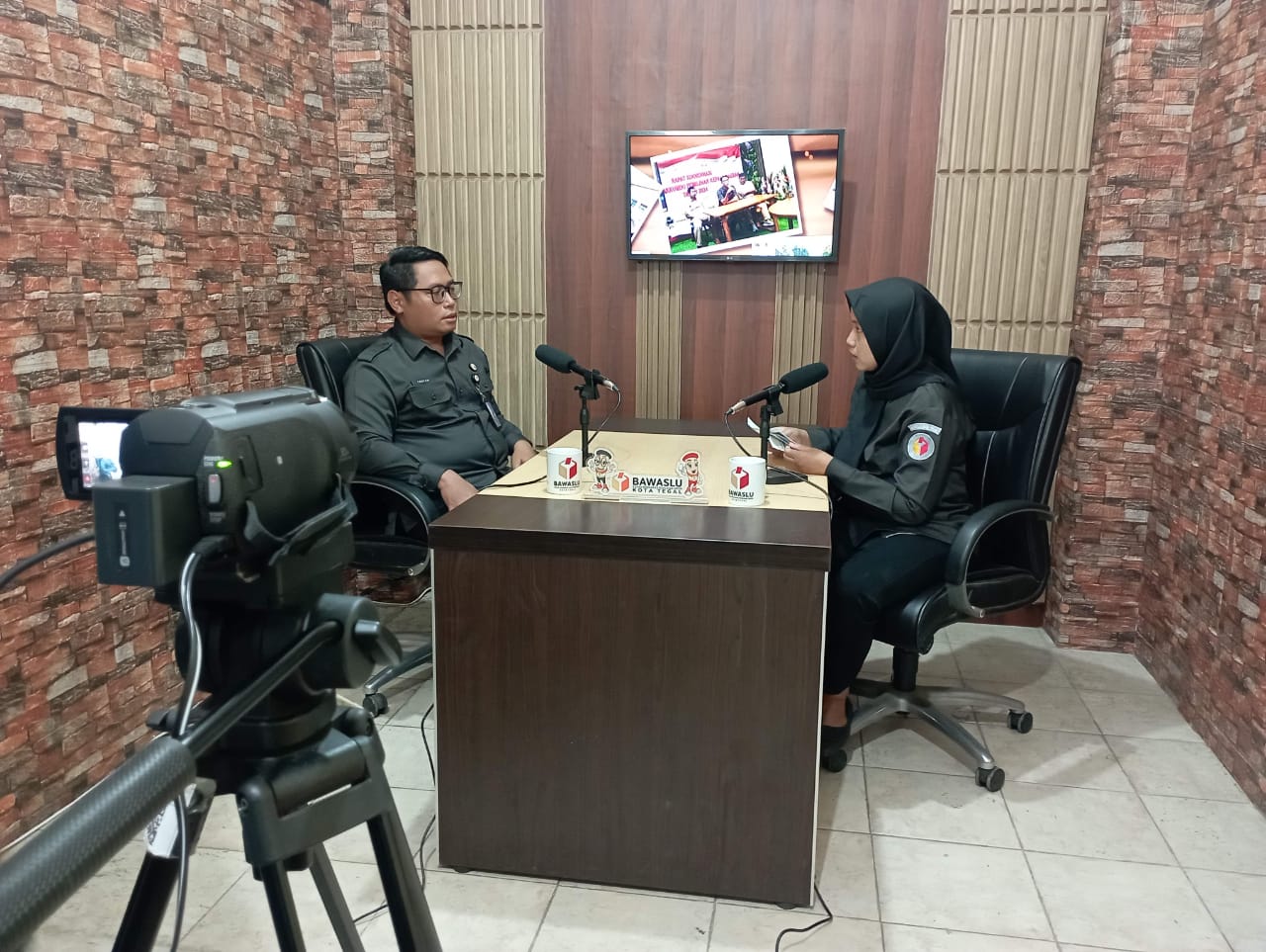 Podcast dengan Ketua Bawaslu Kota Tegal