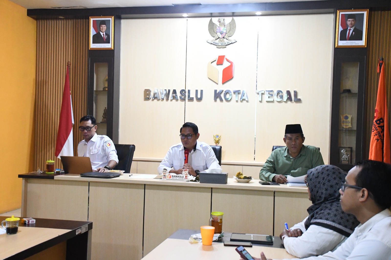 Kegiatan Bedah Produk Hukum diharidi oleh KPU Kota Tegal