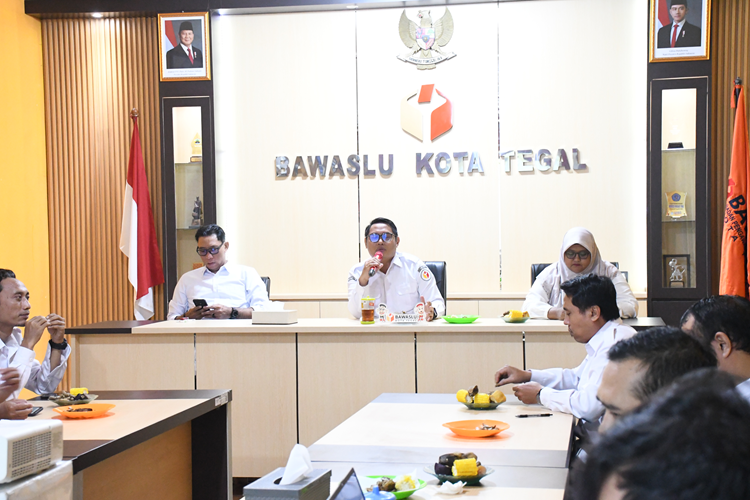 Bawaslu Kota Tegal Perkuat Reformasi Birokrasi dan Kualitas Pelayanan Publik
