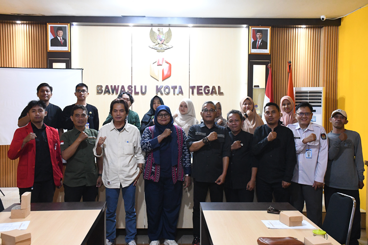 Bawaslu Kota Tegal Gelar Forum Konsultasi Publik