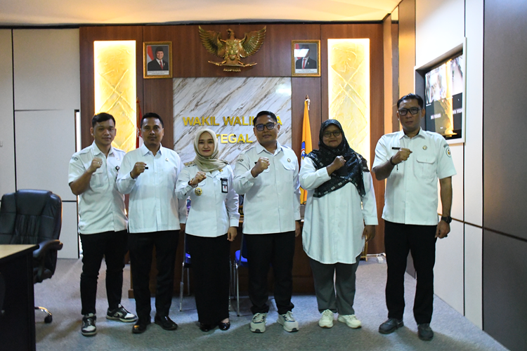 Perkuat Sinergi Demokrasi, Bawaslu Kota Tegal Audiensi dengan Wakil Wali Kota