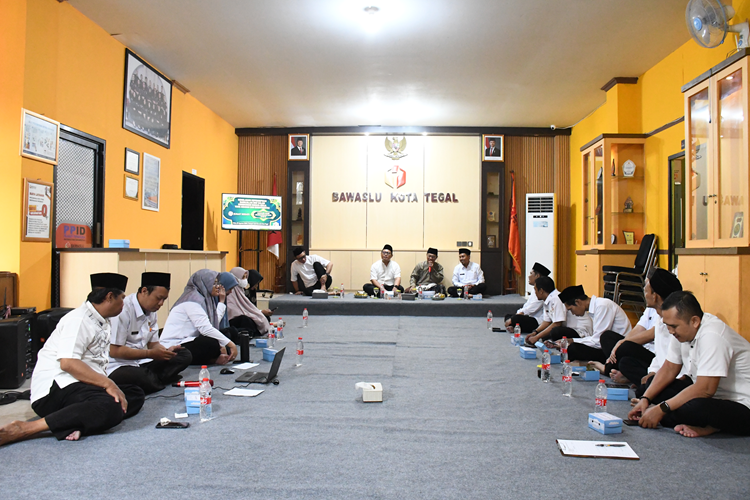 Bawaslu Kota Tegal Teladani Kepemimpinan Rasulullah