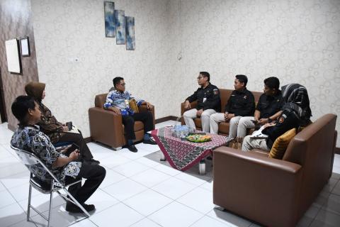 Bawaslu Kota Tegal dan Dinas Arpusda koordinasikan kearsipan dokumen