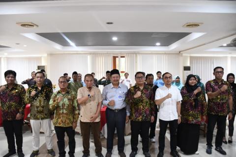 Sesi berfoto bersama