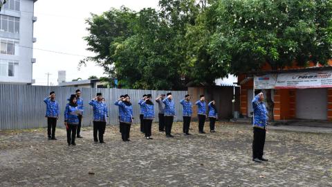 staf Bawaslu Kota Tegal mengikuti upacara sumpah pemuda
