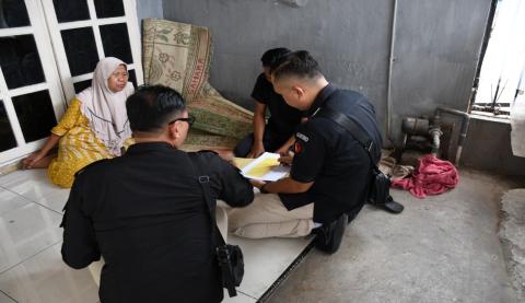 Lakukan uji petik langsung ke warga