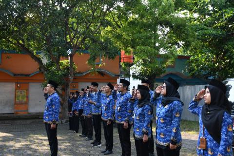 Pelaksanaan upacara hari lahir pancasila