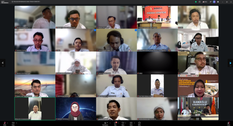 Rapat Evaluasi Kehumasan Bawaslu Provinsi Jawa Tengah