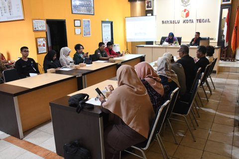 Bawaslu Kota Tegal Gelar Forum Konsultasi Publik