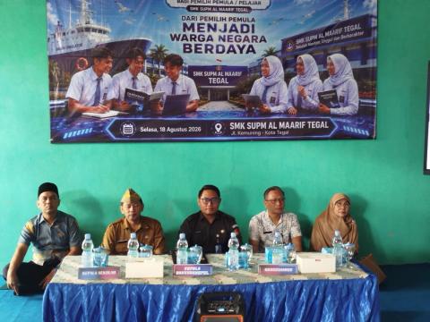 Bawaslu Kota Tegal Bekali Taruna SMK SUPM Maarif