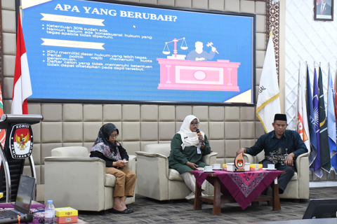 KPU dan Bawaslu Kota Tegal Bedah Kewajiban 30 Persen Keterwakilan Perempuan