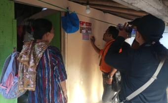 Panwaslu Kecamatan Tegal Barat sedang melakukan Patroli Kawal Hak Pilih di Kampung Tirang (19 Juli 2024)