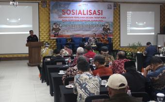 Anggota Bawaslu Kota Tegal, Sukristo sedang memberikan sambutan pada giat (30/7/2024)