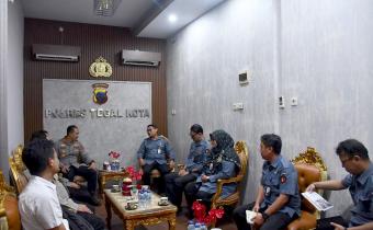 koordinasi dengan polres tegal kota