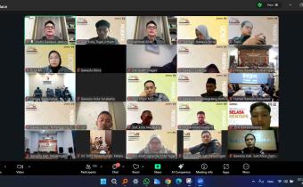 diskusi "Pojok Literasi" melalui daring zoom meeting