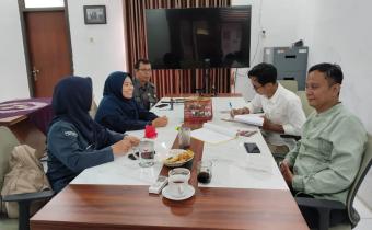 Kunjungan Bawaslu Kota Tegal terkait akun SIPOL