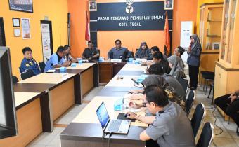 kegiatan rapat persiapan pelantikan Saka Adhyasta
