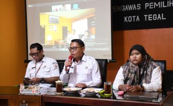 Sambutan dari Ketua Bawaslu Kota Tegal