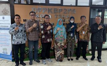Koordinasi dengan DPPKBP2PA