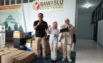 Kunjungan penelitian mahasiswi