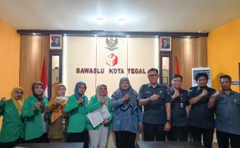 Audiensi Bawaslu Kota tegal dengan fatayat NU