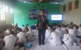 Bawaslu Kota Tegal Bekali Taruna SMK SUPM Maarif